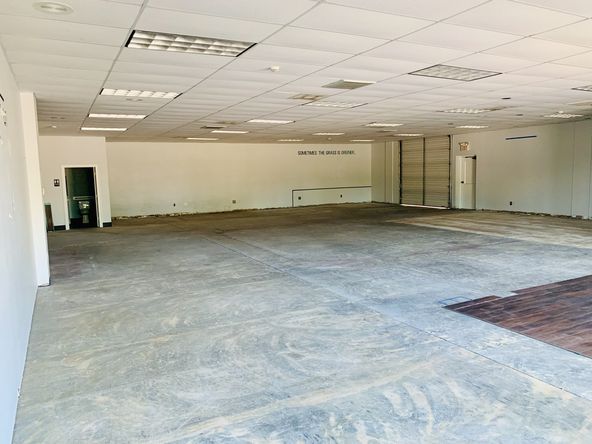 George Bishop Parkway Flex Retail Space: 404 George Bishop Pkwy, Myrtle Beach, SC 29579
